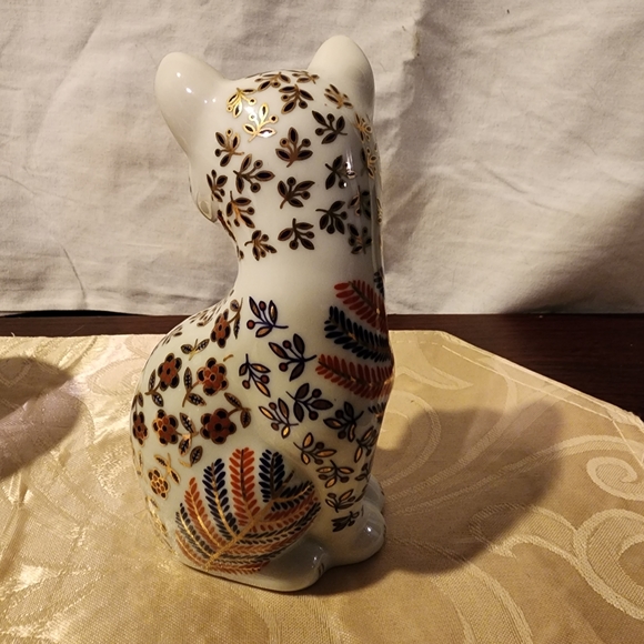 Vintage porcelain Cat Made in Japan Flowes leaves Navy Red Gold Accents - Picture 4 of 4